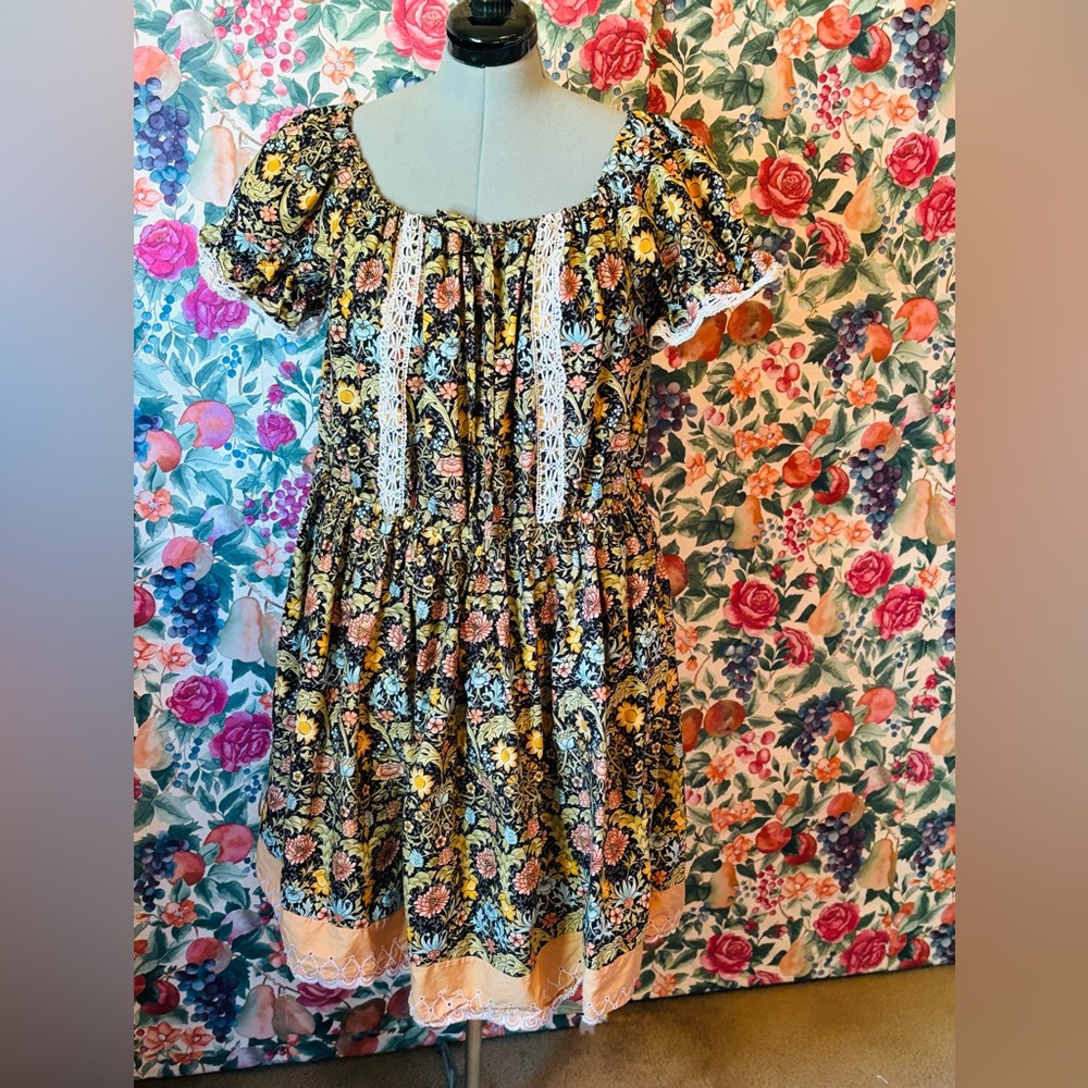 Art nouveau, cotton Dress, size 22
